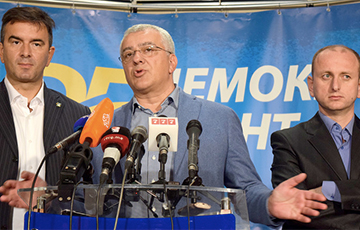 В Черногории лишили лидеров пророссийской оппозиции иммунитета