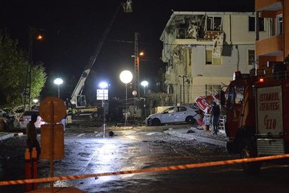 В Турции 7 человек ранены при взрыве в полицейском участке