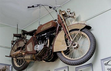 Мотоцикл из фильма «Матильда» выставили на продажу