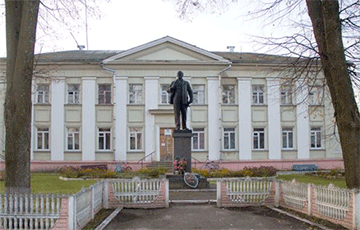 Жители Богушевска отстояли местную больницу