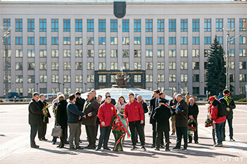 Фотофакт: В Минске отметили 150 лет со дня рождения Ленина