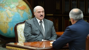 Лукашенко Румасу: как мы будет рассчитываться по долгам?