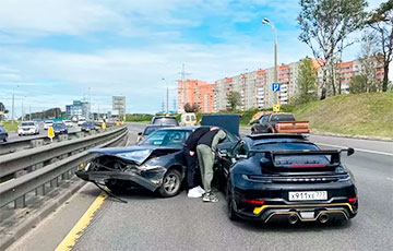 Porsсhe на московских номерах столкнулся с Audi в Минске