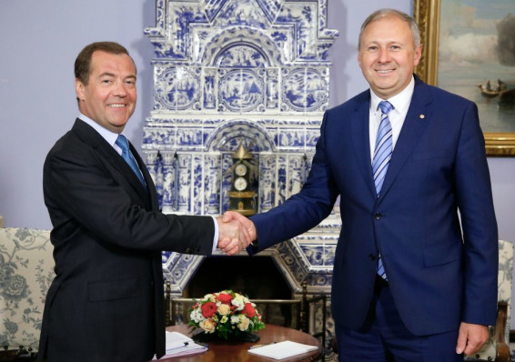 Румас и Медведев сняли половину разногласий по вопросам интеграции