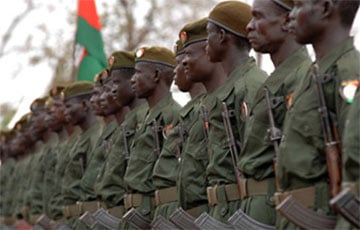 Reuters: Суданская армия перед переворотом координировала планы с властями РФ