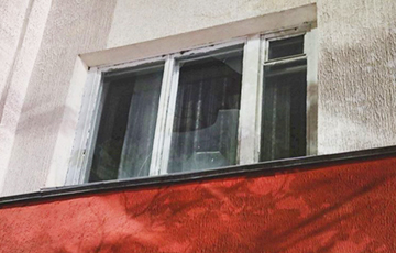 Фотофакт: Взрывы 3 июля выбили стекла в зданиях в центре Минска