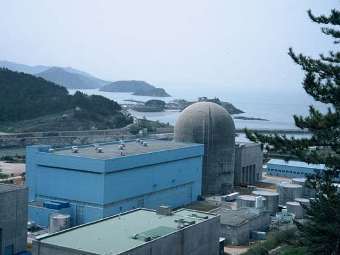 Южная Корея остановит два ядерных реактора