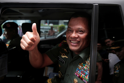 Главнокомандующего армией Индонезии позвали в США и отказались пустить в страну