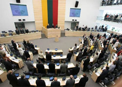 Члены Сейма Литвы похвалили диктатора