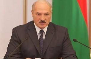 Лукашенко потребовал от Совбеза обеспечить качественный рост экономики