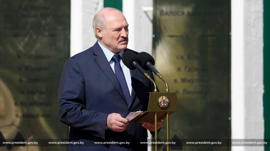 Лукашенко твердо намерен возродить пострадавшие от чернобыльской катастрофы регионы