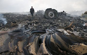 МИД Австралии: Россия должна выплатить компенсации родственникам пассажиров MH17