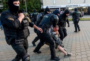 В Чехии подано заявление о насилии со стороны гродненских силовиков