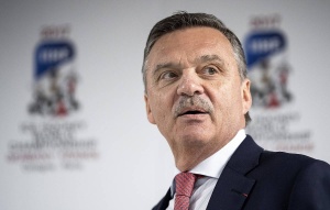 Глава Международной федерации хоккея отменил визит в Минск