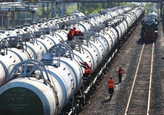 Россия планирует ограничить поставки нефтепродуктов в Беларусь