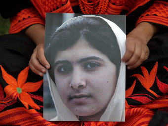 Раненную талибами девочку отправили на лечение в Великобританию