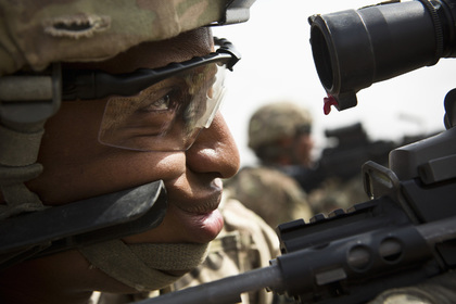 Чернокожих солдат в США разрешат называть неграми