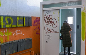 Удалять «граффити» в подъездах будут за счет жильцов