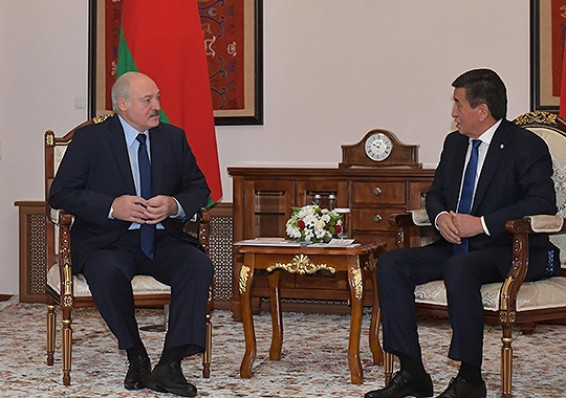 Президент уверен в росте взаимного товарооборота с Кыргызстаном