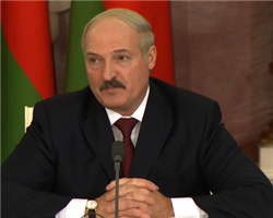 Леонид Кучма призвал Лукашенко повлиять на ситуацию в Крыму