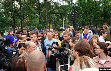 В Москве проходит акция с требованием допустить к выборам независимых кандидатов