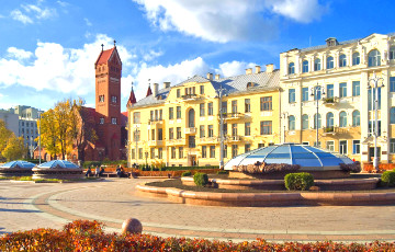 Какой могла быть площадь Независимости в Минске