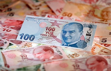 Из-за рекордного обвала лиры в Турции ввели квоты на покупку трех продуктов