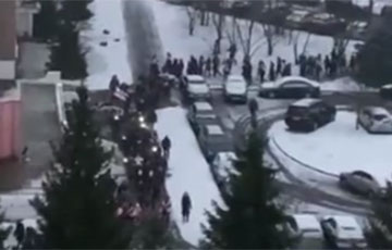 Жители Лошицы, Уручья и Сухарево уже маршируют во всю мощь