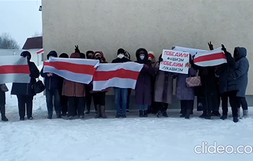Минские пенсионеры вышли на акцию протеста
