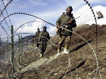 Пакистан обвинил Индию в убийстве военнослужащего в Кашмире