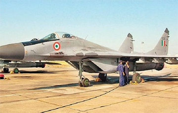 В Индии российский истребитель МиГ-29 потерял топливный бак