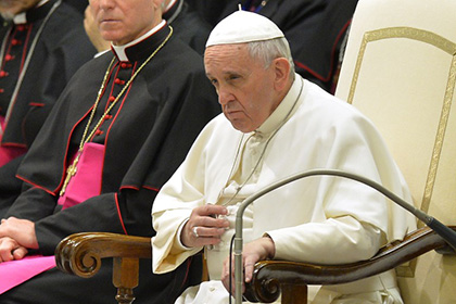 Папа Римский приказал епископам перестать покрывать педофилов