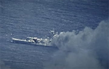 Американские военные уничтожили фрегат у у берегов Гавайев: видеофакт