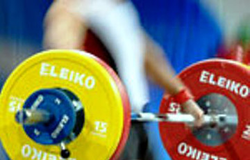 Белорусских тяжелоатлетов дисквалифицируют на год  за допинг