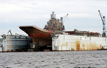 Залег на дно рядом с «Адмиралом Кузнецовым»