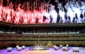 В Токио проходит церемония открытия Олимпиады-2020: прямая трансляция