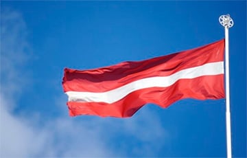 В Латвии предложили ввести чрезвычайное положение на границе с Беларусью