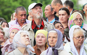 Чиновники потеряли документы – а белорус рискует остаться без пенсии