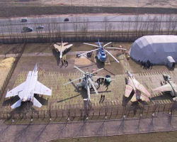 Лукашенко беспокоится о подготовке авиационных кадров