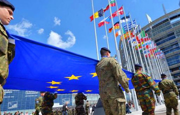 Депутаты Франции и Германии: Страны ЕС должны расширить военное сотрудничество