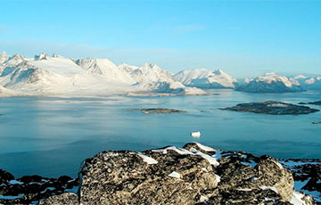 В Гренландии ученые обнаружили под ледником загадочную находку