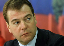 Дмитрию Медведеву расскажут о списке «невыездных» белорусов