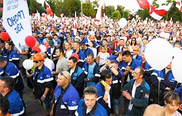 Год назад рабочие  «Гродно Азота» вышли на акцию, превратившуюся в многотысячный марш