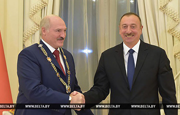 Лукашенко пообещал Алиеву «отработать» свой орден