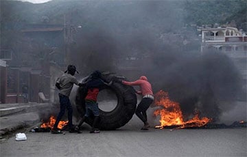 Похороны президента Гаити переросли в массовые беспорядки