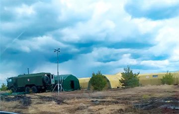 CIT, Bellingcat и NYT показали полевой лагерь российских военных у границы с Украиной