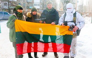 Швед создал организацию солидарности с Украиной и собрал помощи на ?300 тысяч