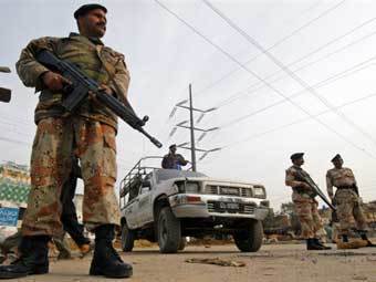 В Пакистане боевики убили 12 шиитов