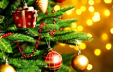 Перед Рождеством и Новым годом белорусам придется отработать две субботы подряд