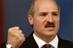 Лукашенко похвалил английские власти за жесткую реакцию в борьбе с погромщиками